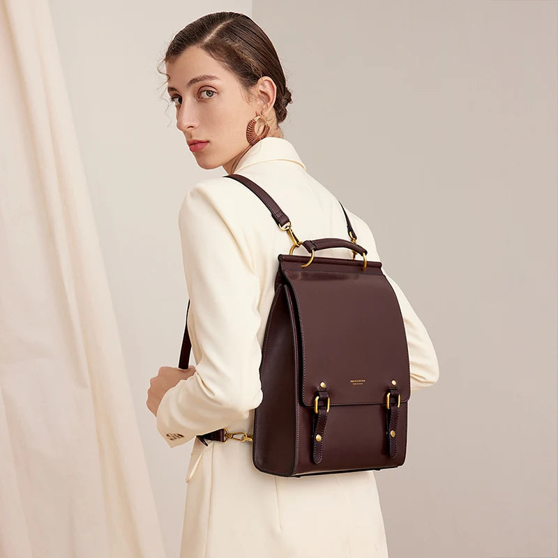 sac à dos en cuir élégant avec rabat à boucle pour femmes - Orni & Manson