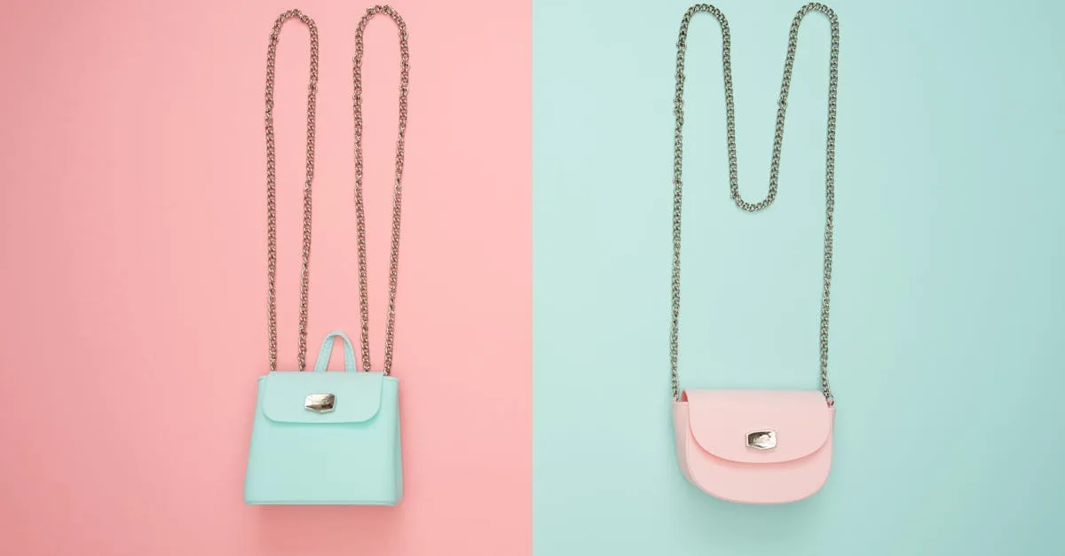 découvrez notre sac mini à chaîne argentée, l'accessoire parfait alliant élégance et praticité pour sublimer toutes vos tenues.