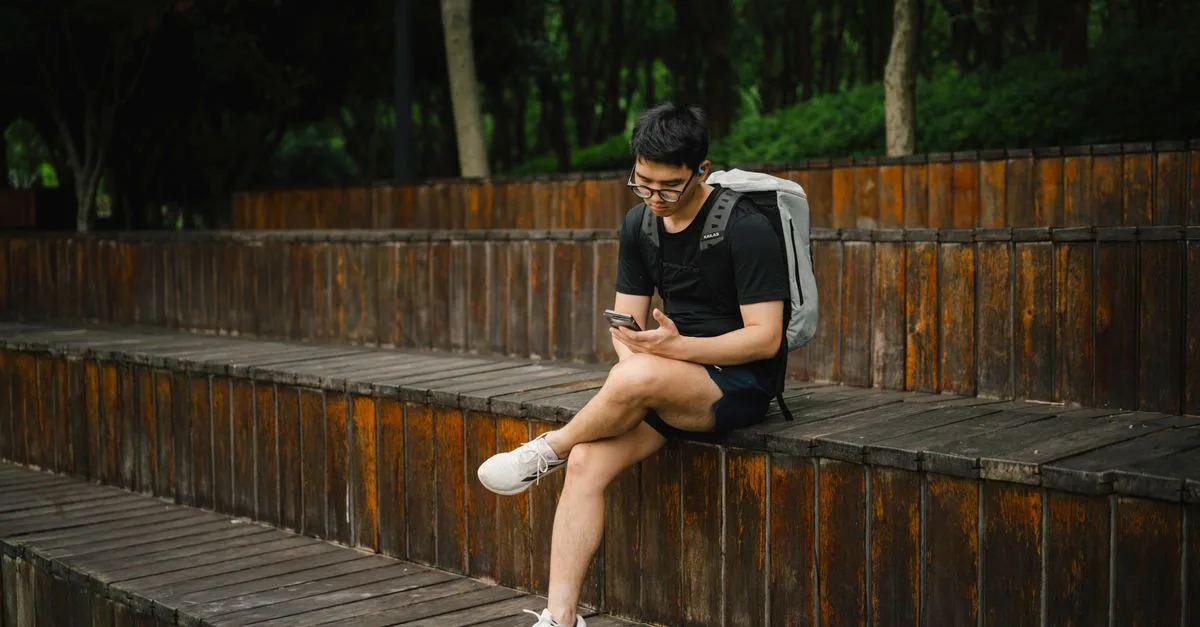 découvrez le sac à dos avec port usb intégré, pratique pour transporter vos affaires et recharger vos appareils lors de vos déplacements.